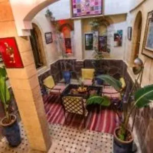 Riad Tamazouzte contacts